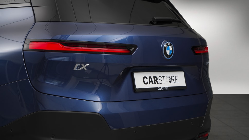BMW iX 40 Charged Plus