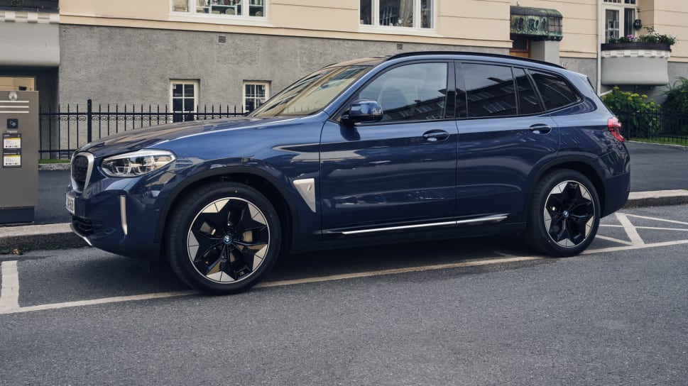 BMW iX3 Fully Charged